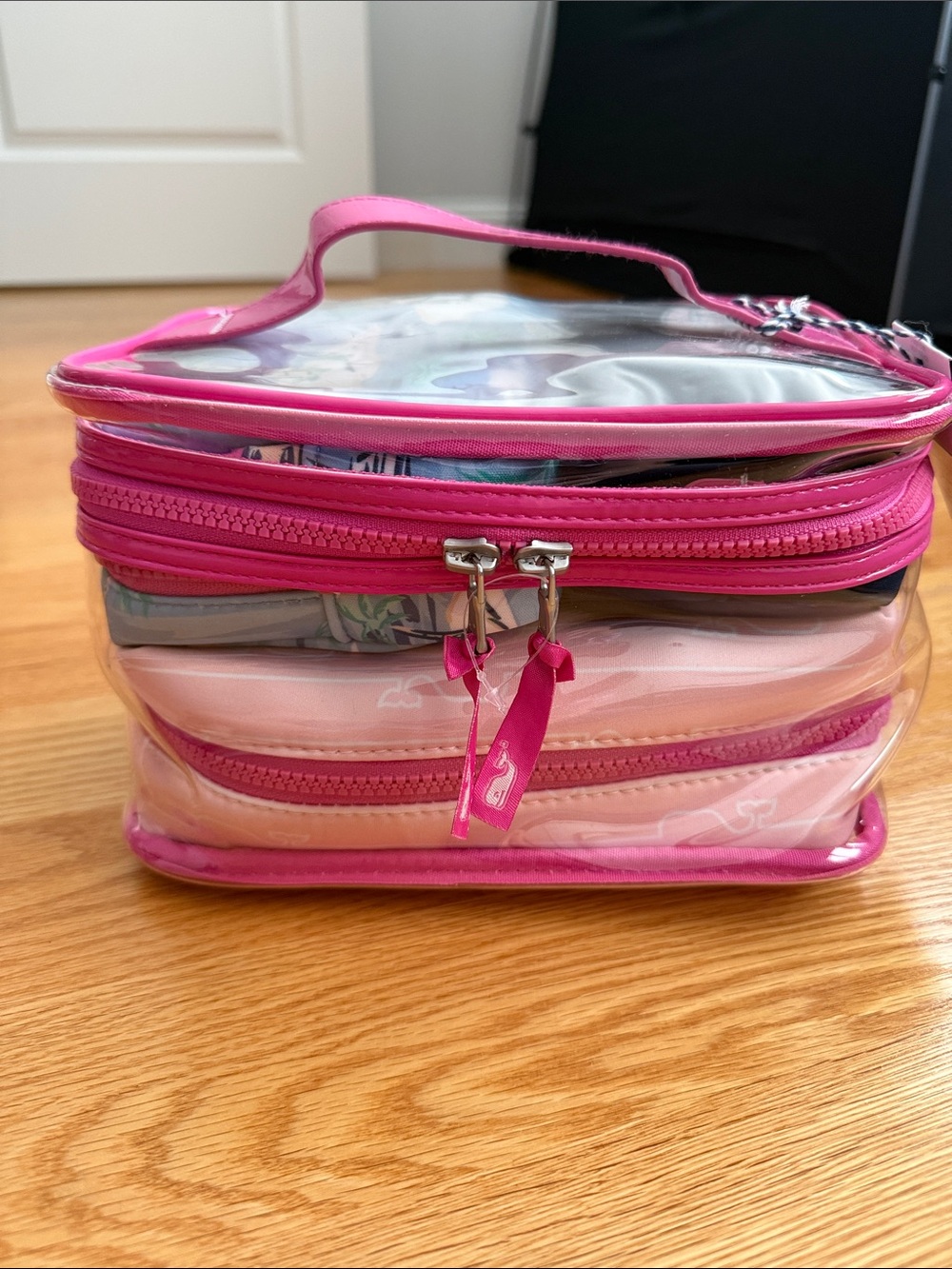 Vineyard Vines Clear Pink Vanity Bag with Handle